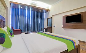Hotel The Golden Bird